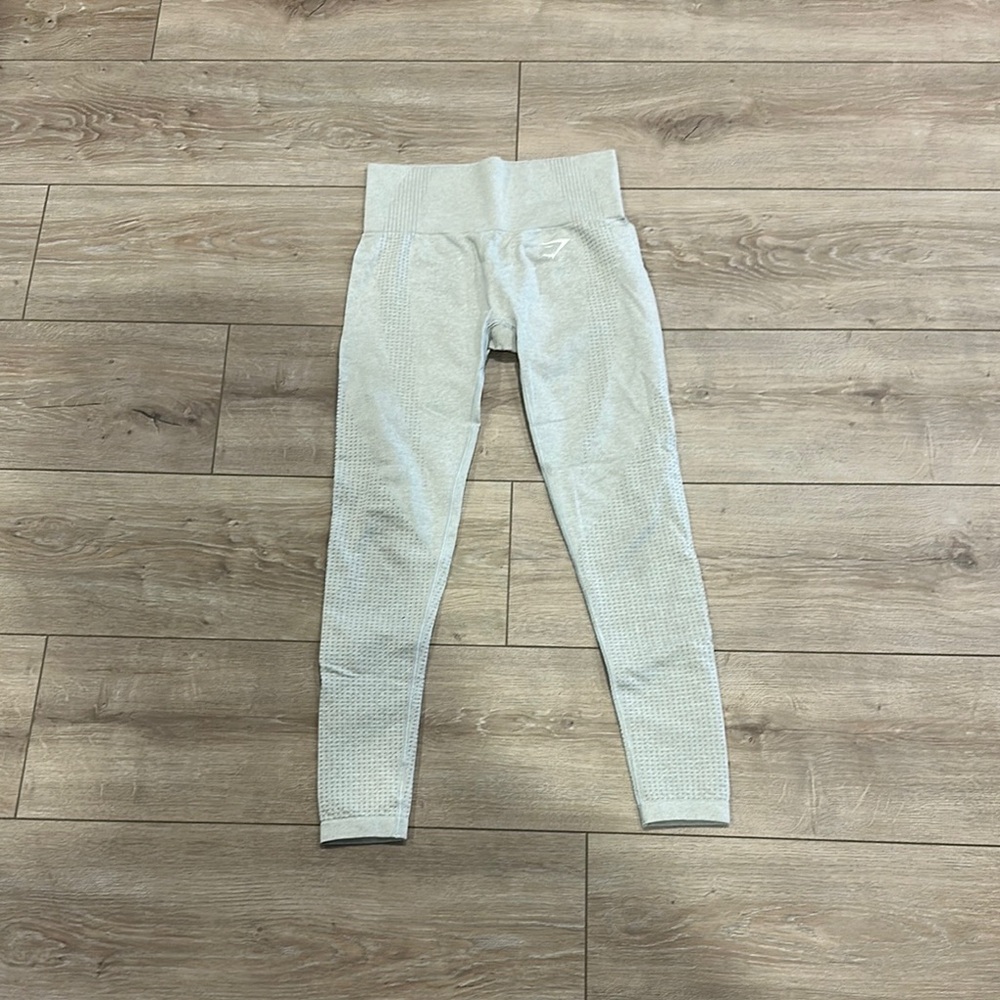Gymshark White/Gray High-Waisted Leggings